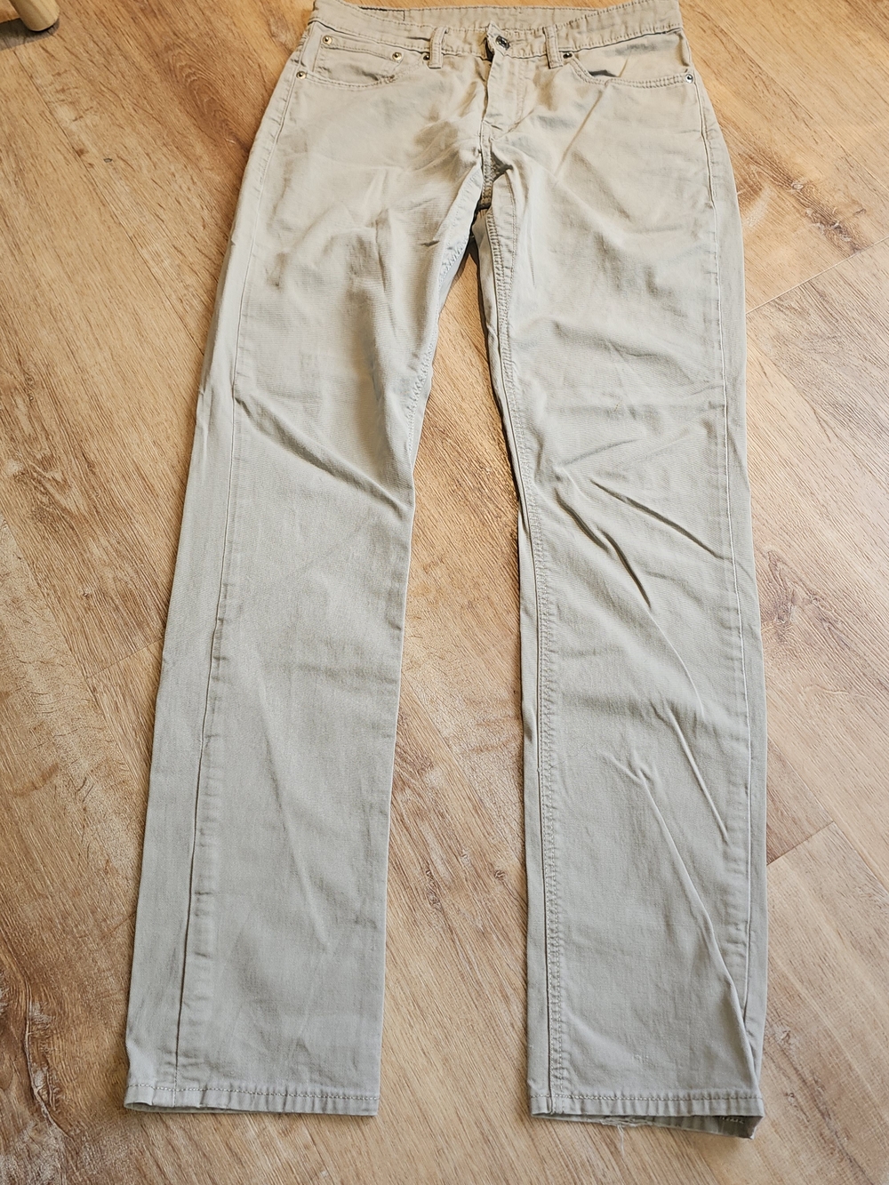 Slim Straight Men’s Jeans in Beige